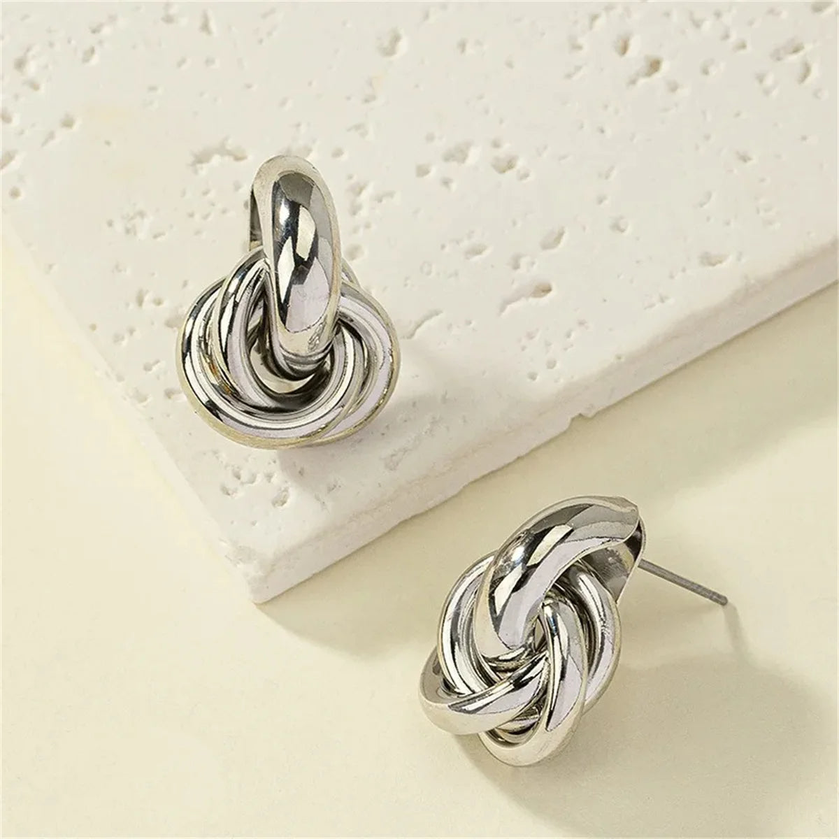 Golden Knot Hoop Earrings (2-Piece Set)